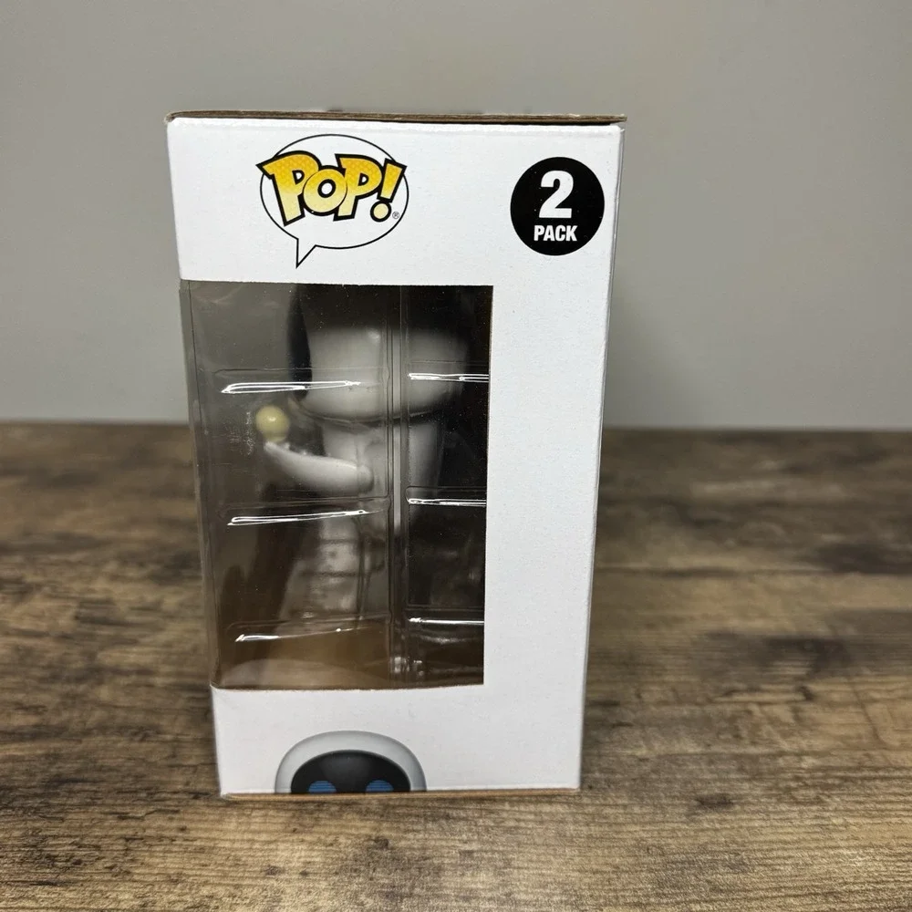 Funko POP! Disney Pixar Wall-E & Eve Target Exclusive Vinyl Figure